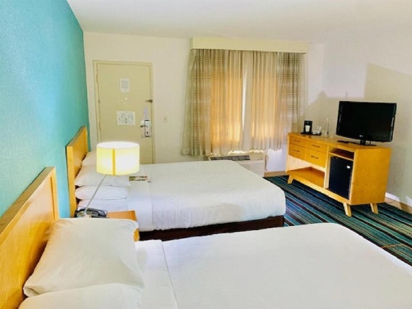 Good Nite Inn West Los Angeles - Century City image 30